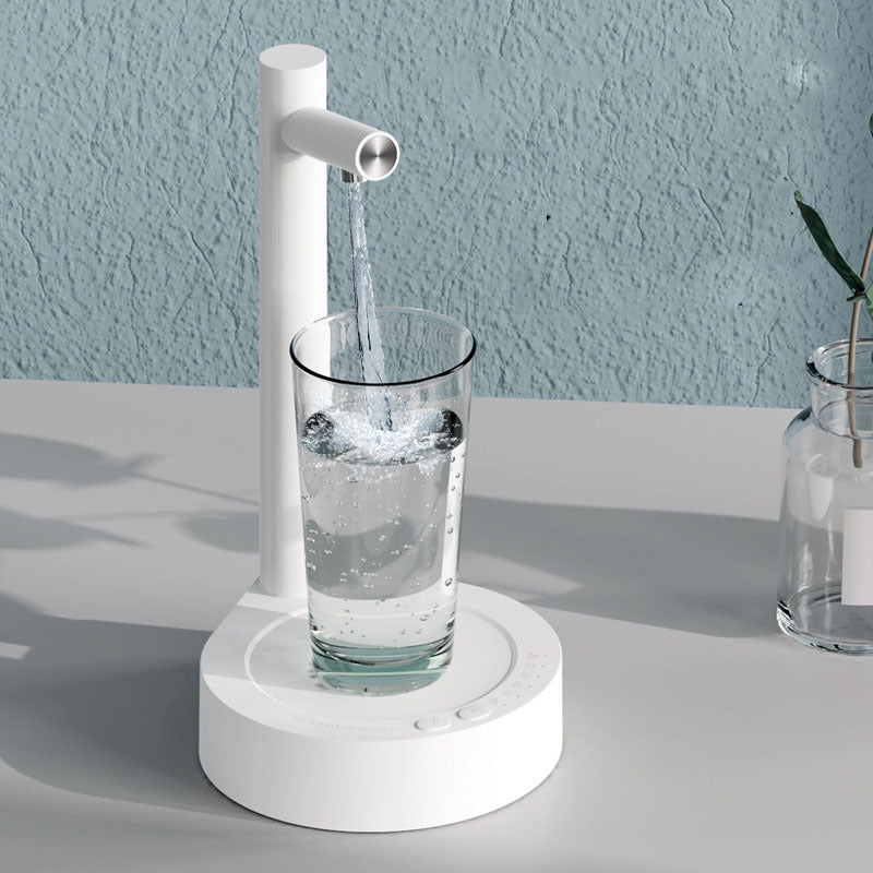 Smart Water Pump – Minimal Rechargeable Dispenser